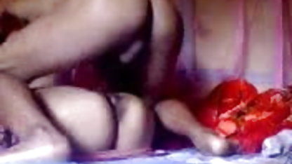 नग्न बर्फ युवती सेक्सी पिक्चर वीडियो सेक्सी वीडियो masturbates पर बर्फ