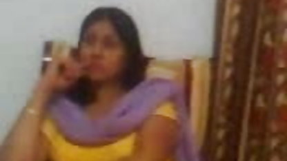 बारटेंडर टक्कर लगी है सेक्सी एचडी हिंदी मूवी एक नई खाल उधेड़नेवाला पर काम
