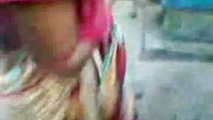20 वर्षीय कुतिया दो सेक्सी फिल्म वीडियो हद परिपक्व के साथ एक त्रिगुट बनाता है