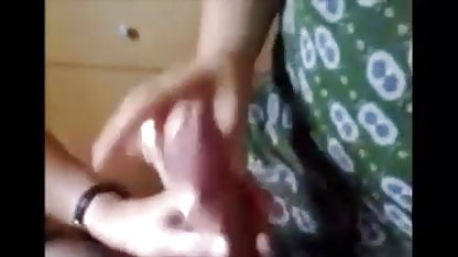 लड़का धीरे fucks स्वादिष्ट रूसी सुनहरे सेक्सी फिल्म करने वाला बालों वाली