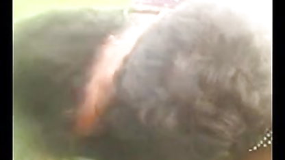 जापानी Milf उसे सेक्सी में फिल्म बिल्ली का मनोरंजन करता है