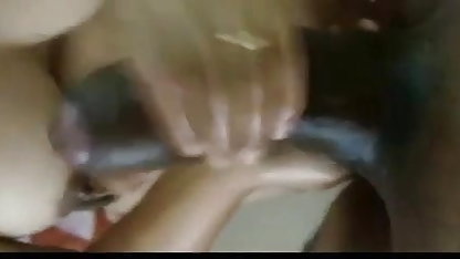 नग्न लड़की दिखाया एक सेक्सी ब्लू हिंदी रसदार योनि