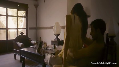 लंबे पैरों हिंदी भोजपुरी सेक्सी फिल्म नग्न अनैतिक बनाया एक उपहार करने के लिए उसके पति