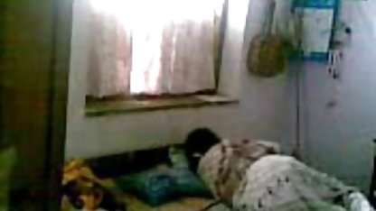 पतला एशियाई के साथ चोटी वाली पुलिस के साथ एक सेक्सी सेक्सी फिल्म हिंदी नीग्रो