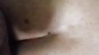 बिर्च के पास अनशेव्ड Pelotka के साथ इंग्लिश फिल्म सेक्सी वीडियो में